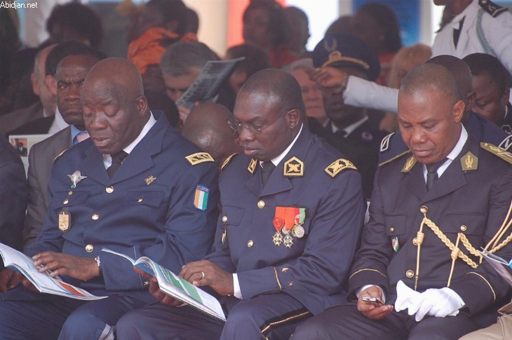 Nomination de Généraux, créations de CRS, construction d’Ecole de guerre - 28 généraux pour quoi faire?